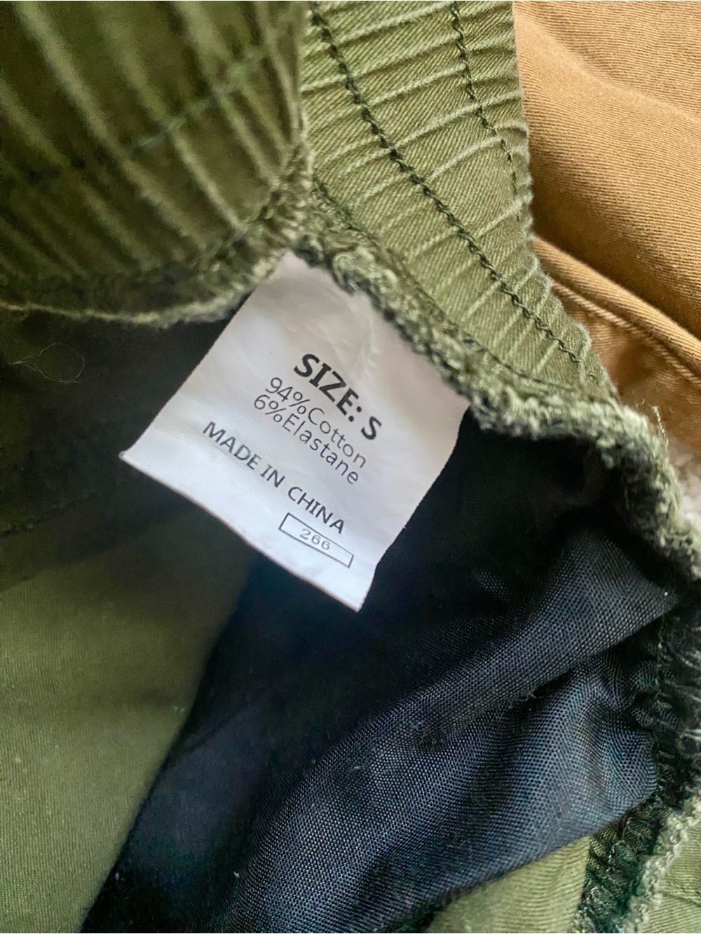 Men’s 9 Long Pants + 1 Cargo Shorts - Picture 5 of 16